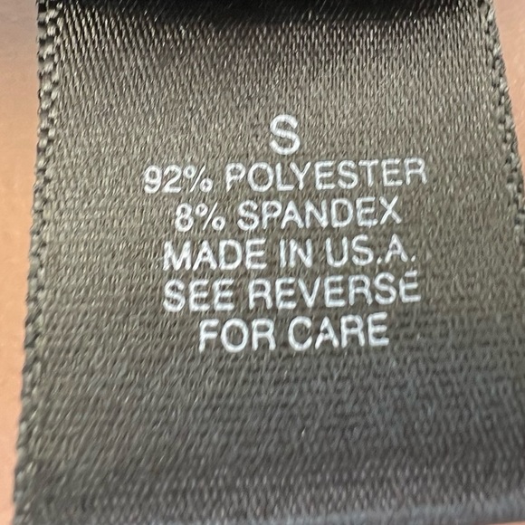 NWT Arden B Open Back Butterfly Sleeve Top - Picture 11 of 12